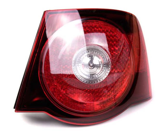 VW Tail Light Assembly - Passenger Side 1K5945096L - Hella 224860061